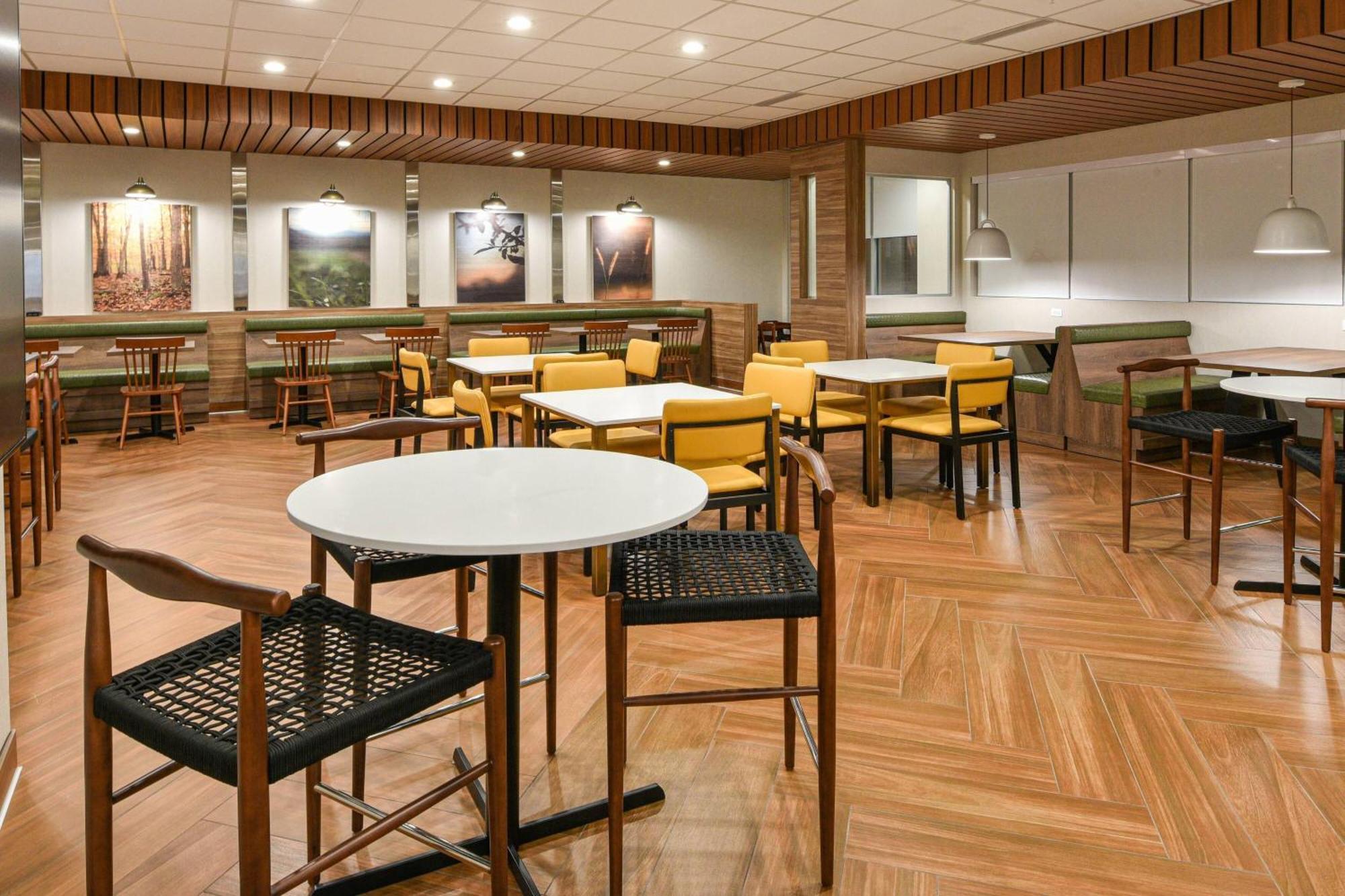 Fairfield Inn & Suites By Marriott Moorpark Ventura County Екстер'єр фото
