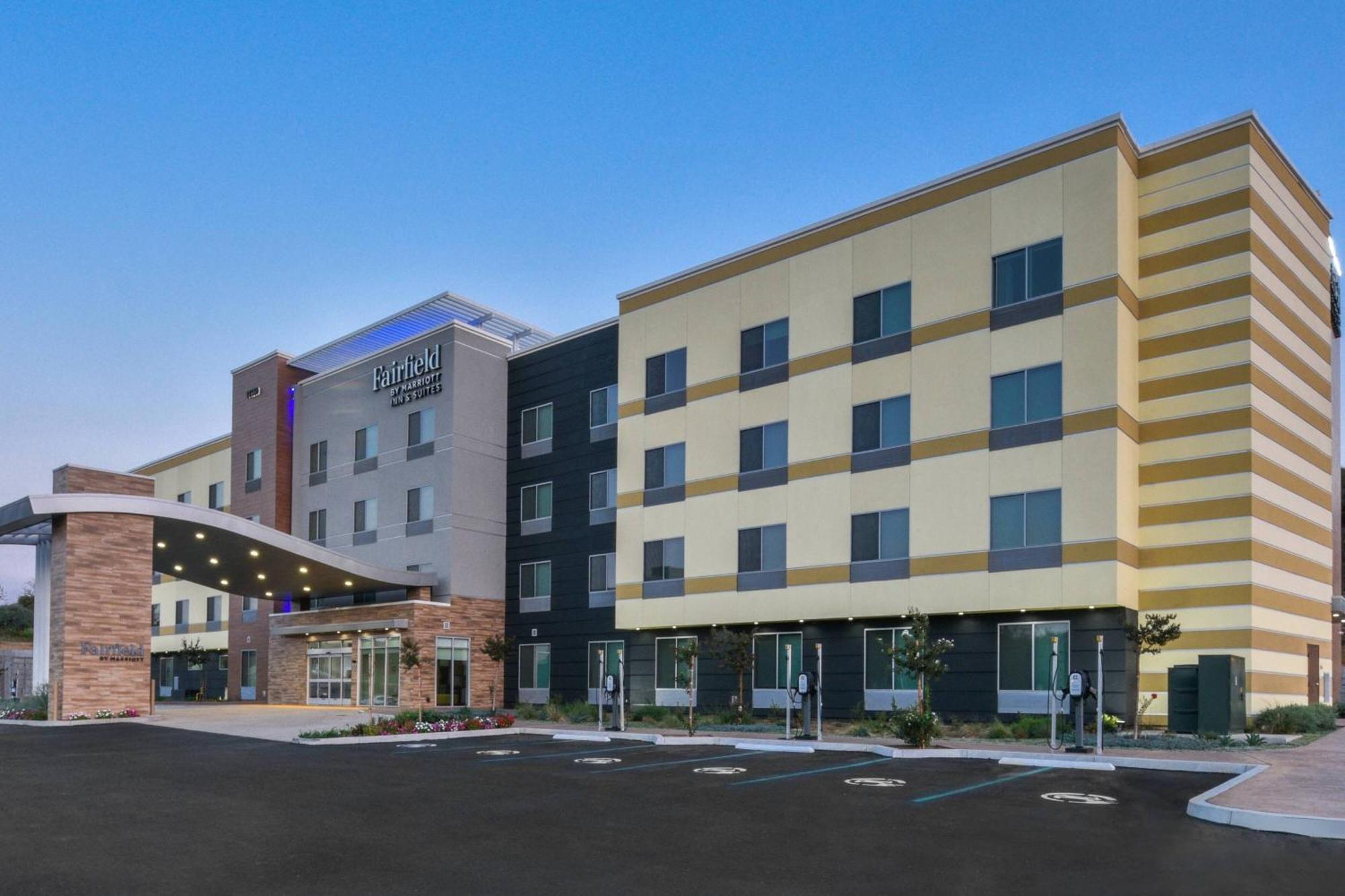 Fairfield Inn & Suites By Marriott Moorpark Ventura County Екстер'єр фото