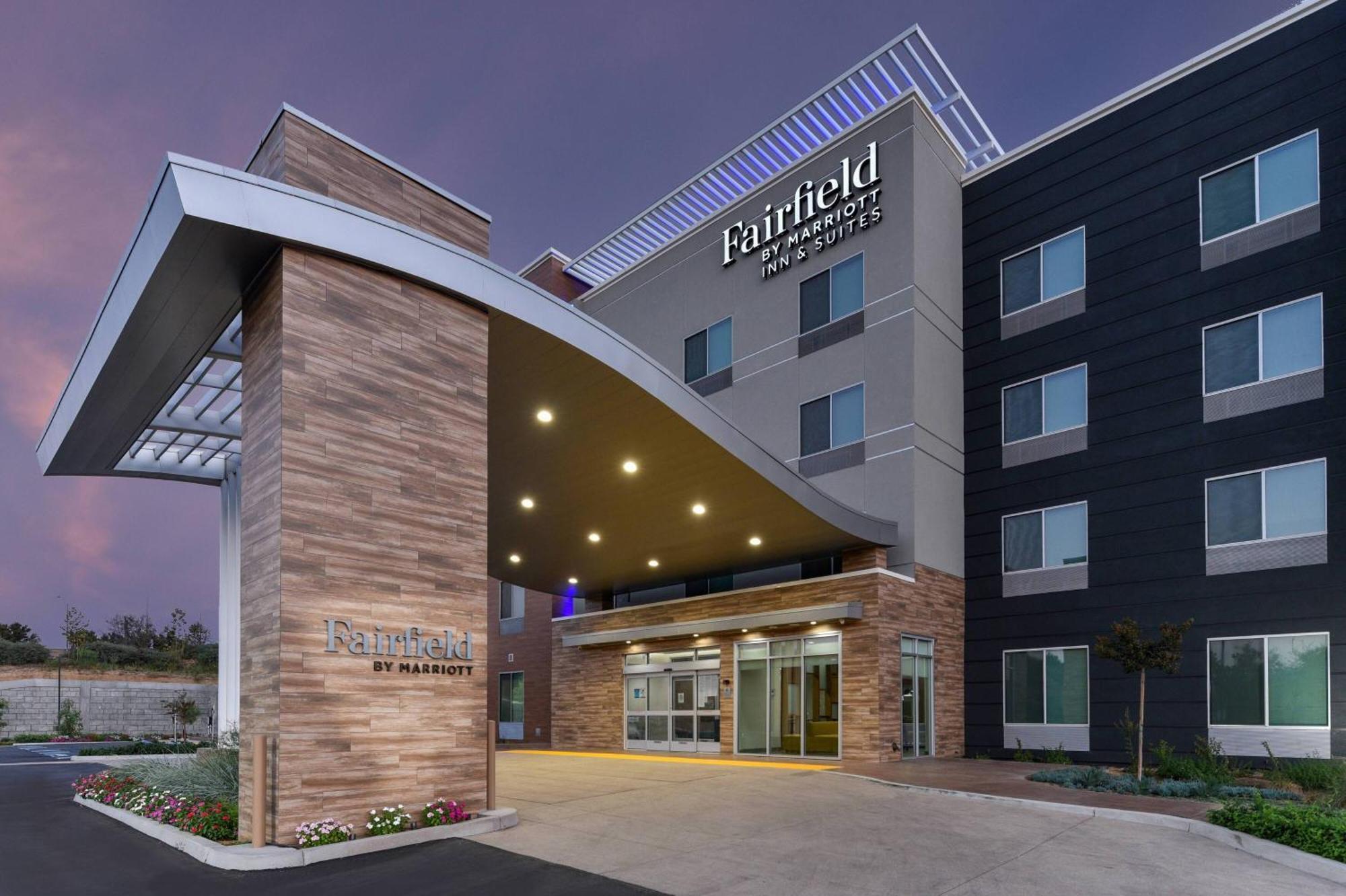 Fairfield Inn & Suites By Marriott Moorpark Ventura County Екстер'єр фото